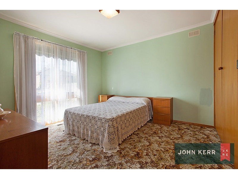 29 Heather Grove, Newborough VIC 3825