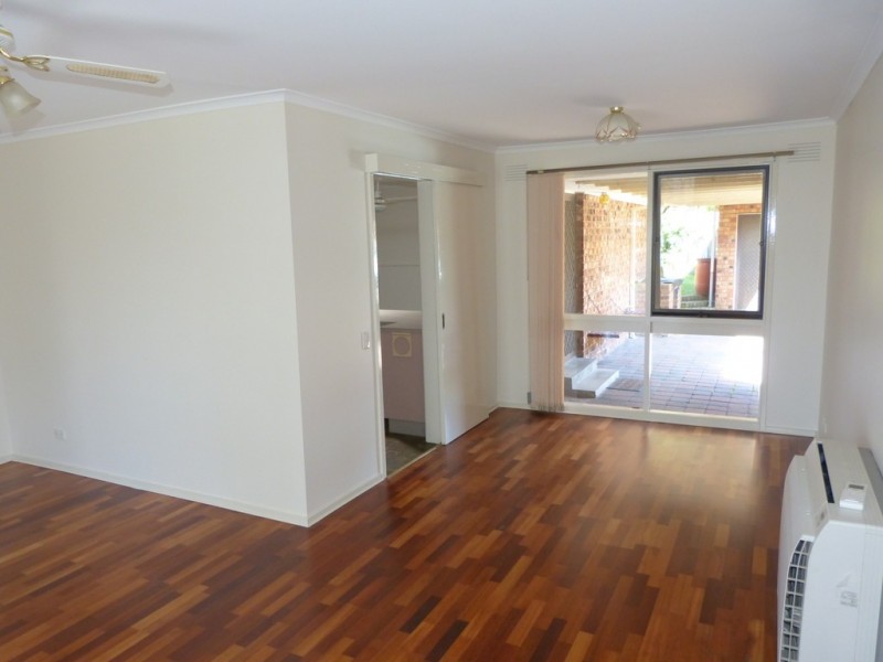 33 Abbott Street, Moe VIC 3825