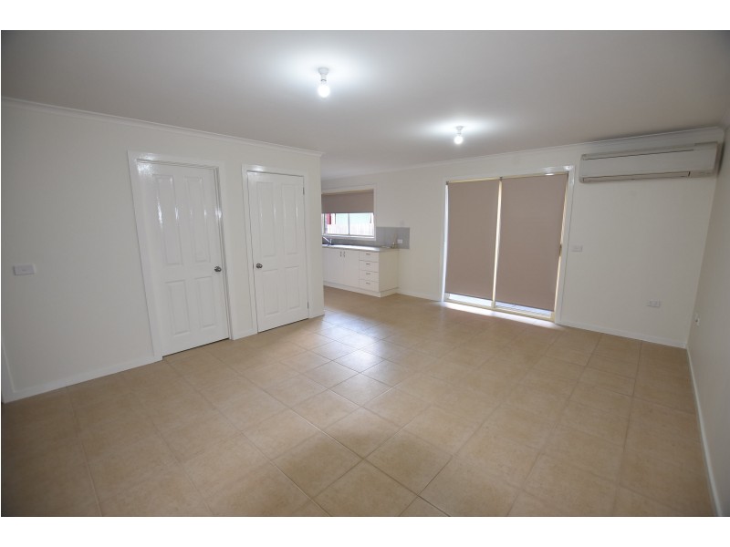 5/64 Waterloo Road, Moe VIC 3825