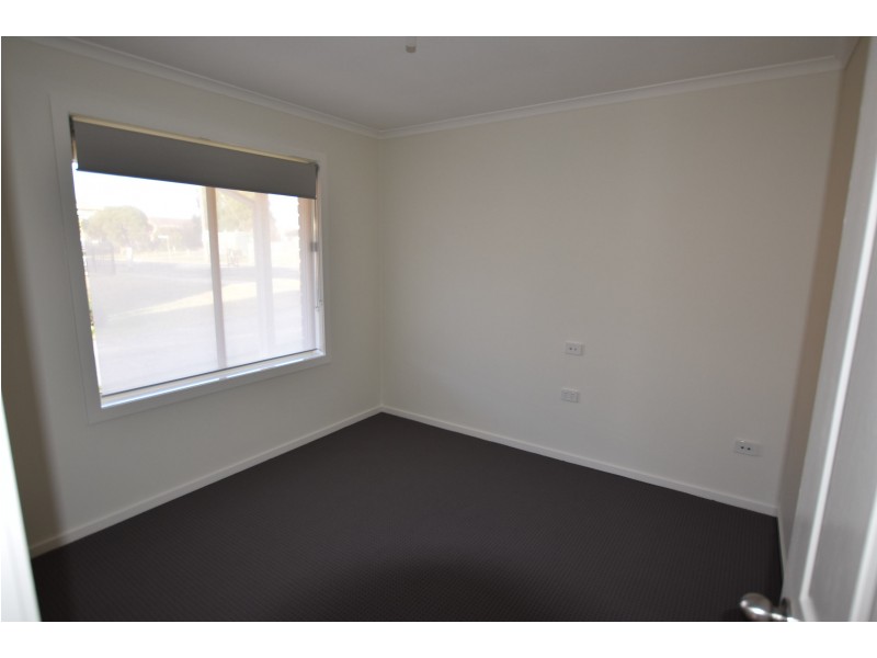 5/64 Waterloo Road, Moe VIC 3825