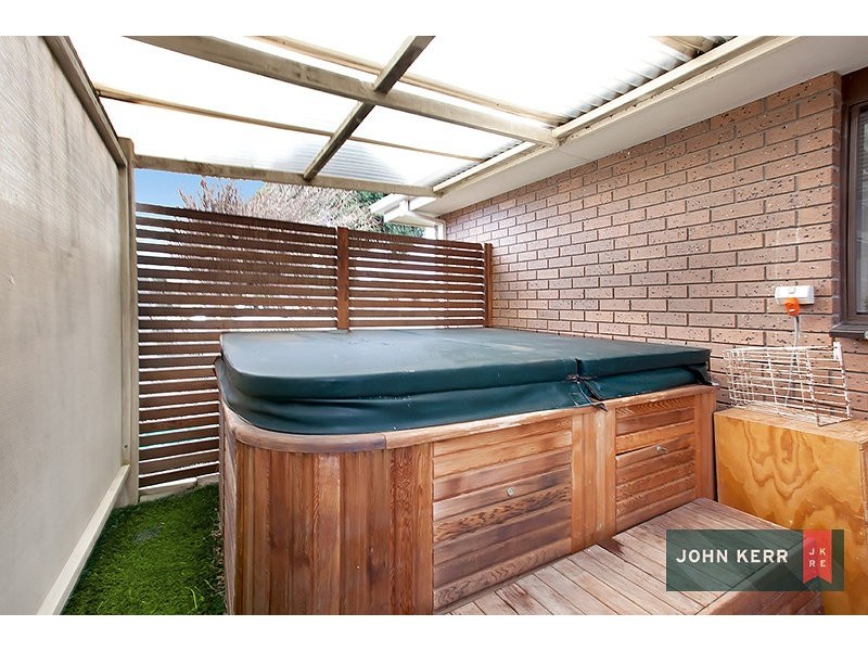 15 Crowe Court, Newborough VIC 3825