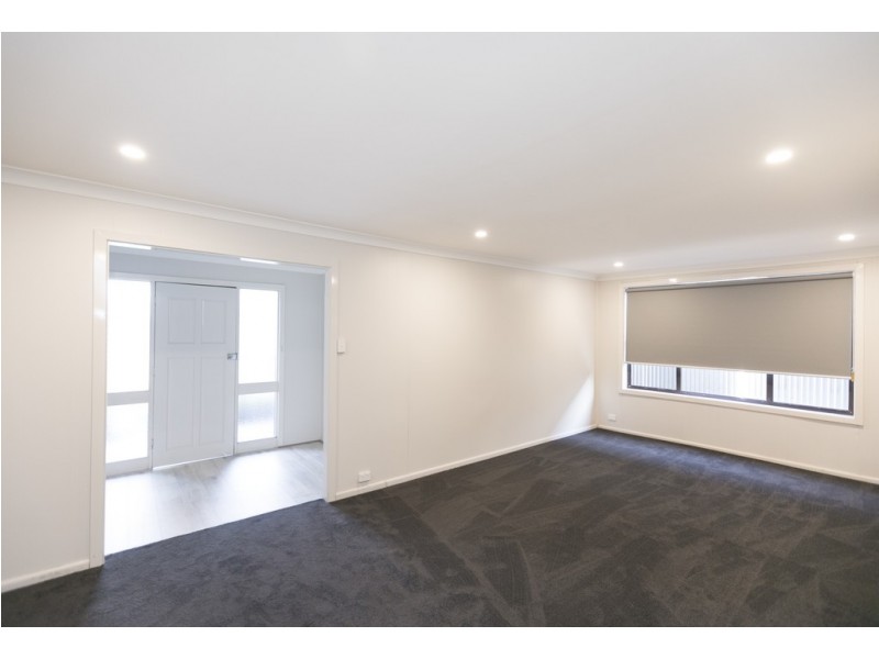62 Moore St, Moe VIC 3825