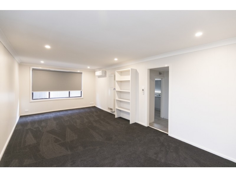 62 Moore St, Moe VIC 3825