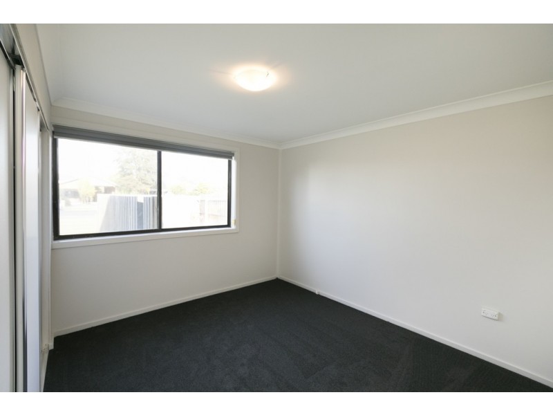62 Moore St, Moe VIC 3825