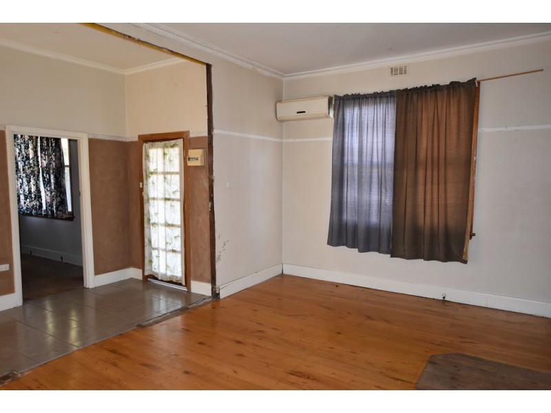 36 Victoria Street, Moe VIC 3825