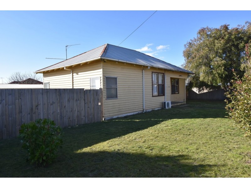36 Victoria Street, Moe VIC 3825