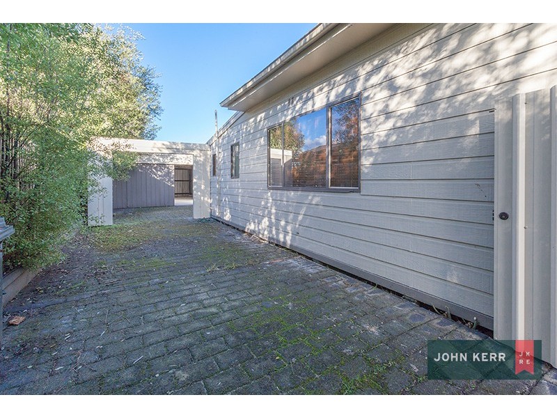 13 Eden Street, Moe VIC 3825