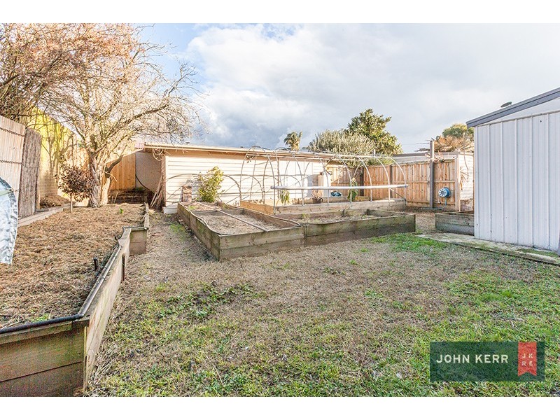 13 Eden Street, Moe VIC 3825