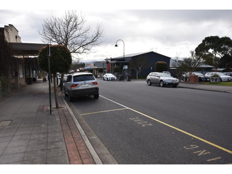 19B Central Avenue, Newborough VIC 3825