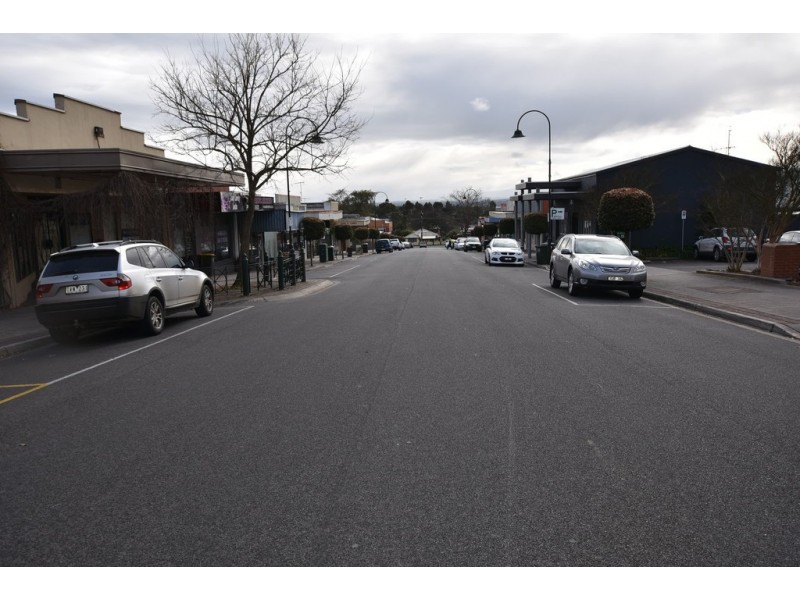 19B Central Avenue, Newborough VIC 3825