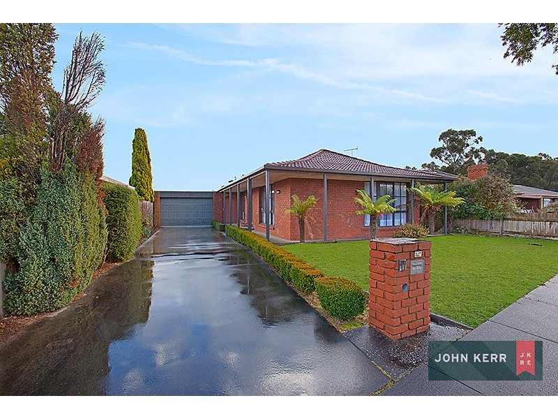 27 Stamford Street, Newborough VIC 3825