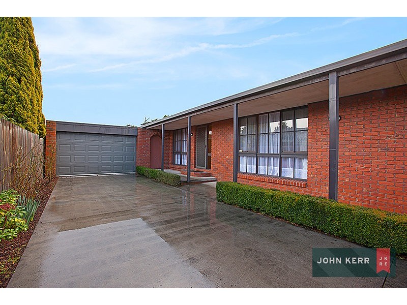 27 Stamford Street, Newborough VIC 3825