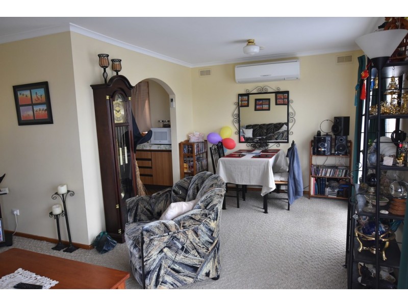 3/5 Tovell Street, Newborough VIC 3825