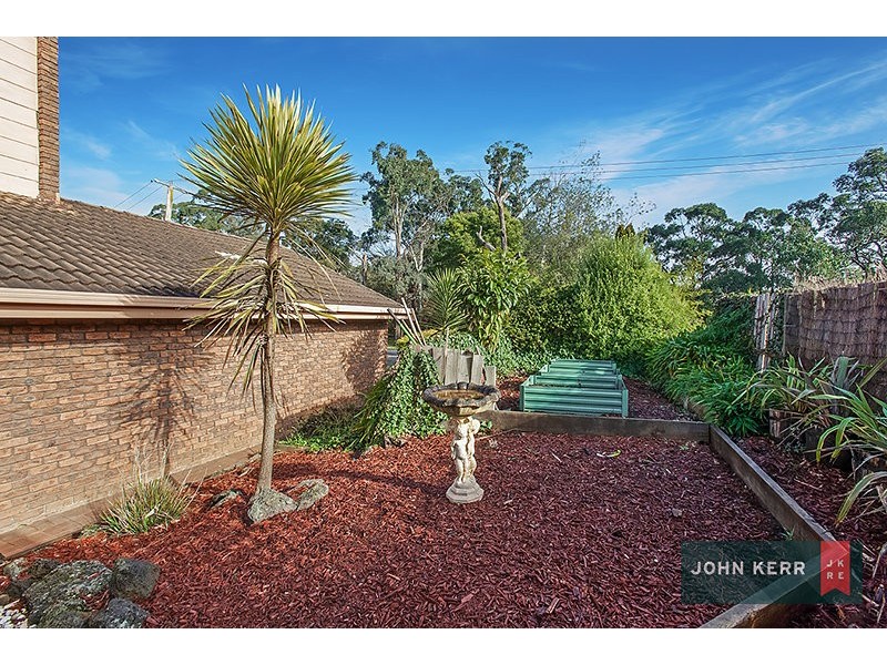 25 Cemetery Road, Moe VIC 3825