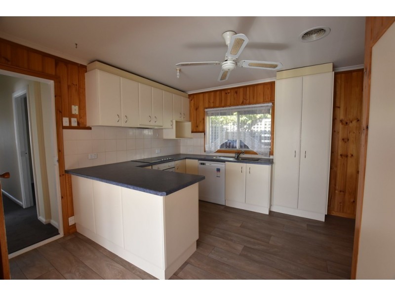 1/21 William Street, Newborough VIC 3825