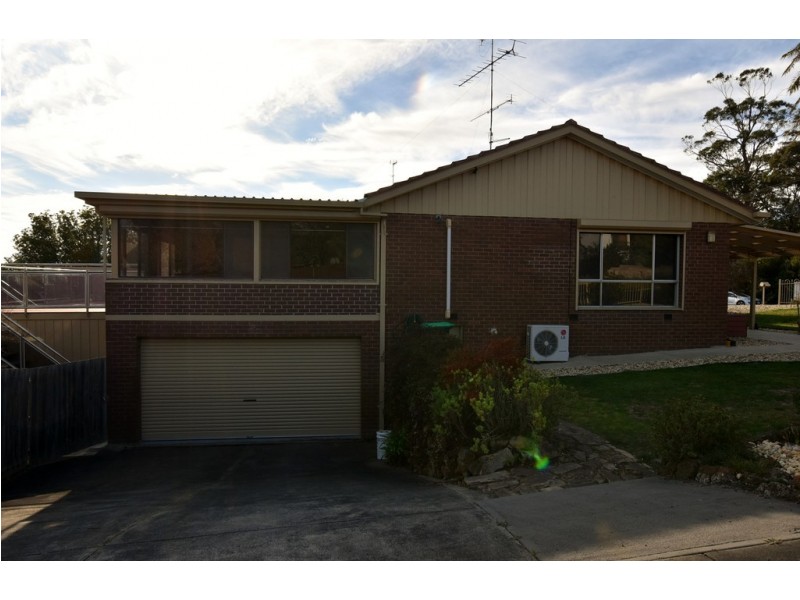83 Shanahan Parade, Newborough VIC 3825