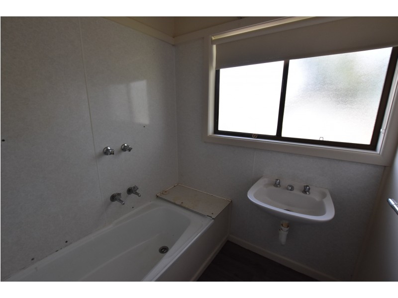 47 Margaret Street, Moe VIC 3825