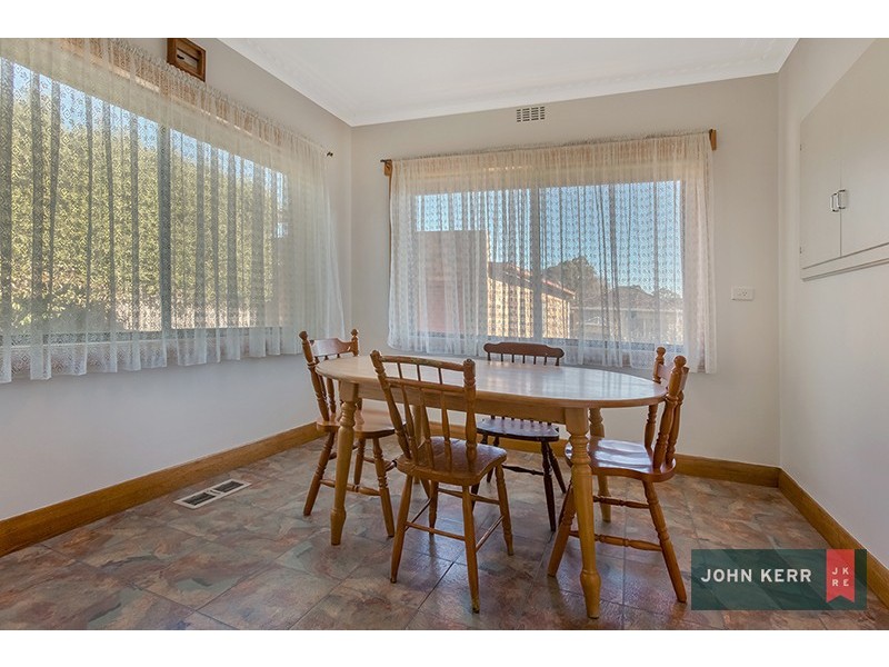 2 Belvedere Court, Newborough VIC 3825