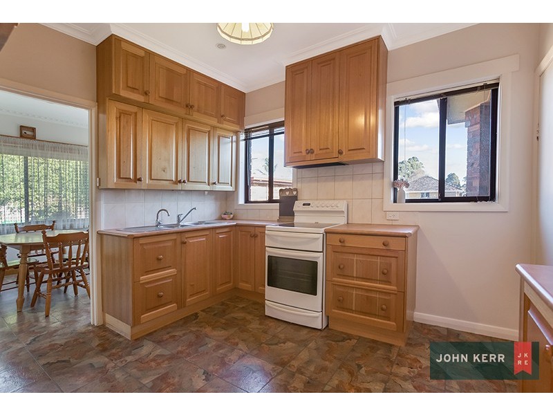 2 Belvedere Court, Newborough VIC 3825