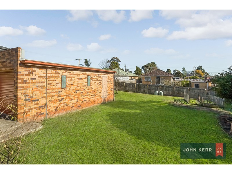 2 Belvedere Court, Newborough VIC 3825