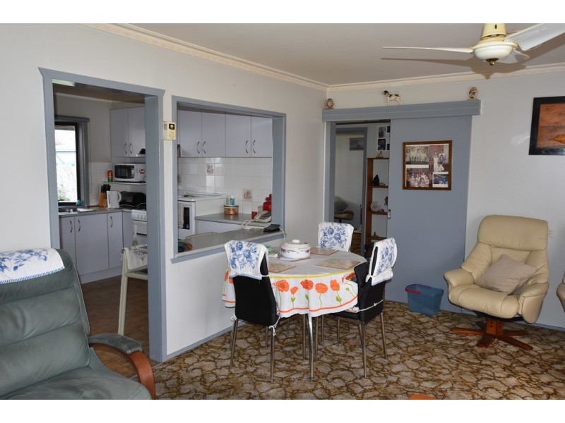 13 Belbrook Street, Newborough VIC 3825