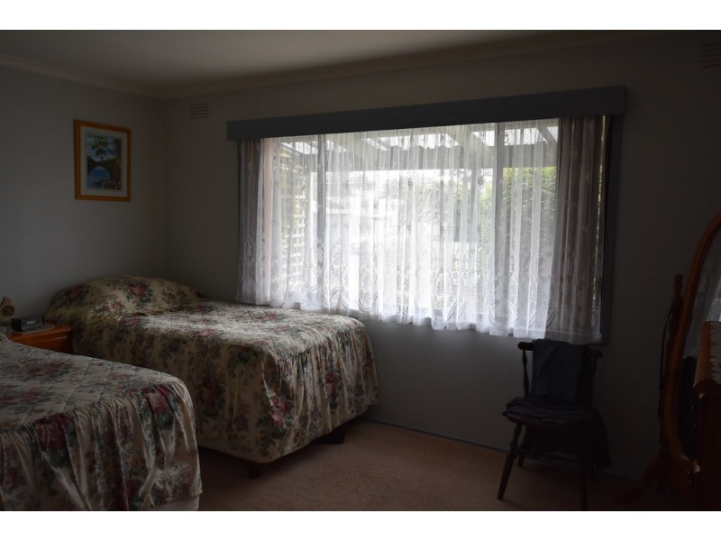 13 Belbrook Street, Newborough VIC 3825