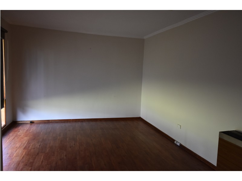 2 Windsor Avenue, Moe VIC 3825