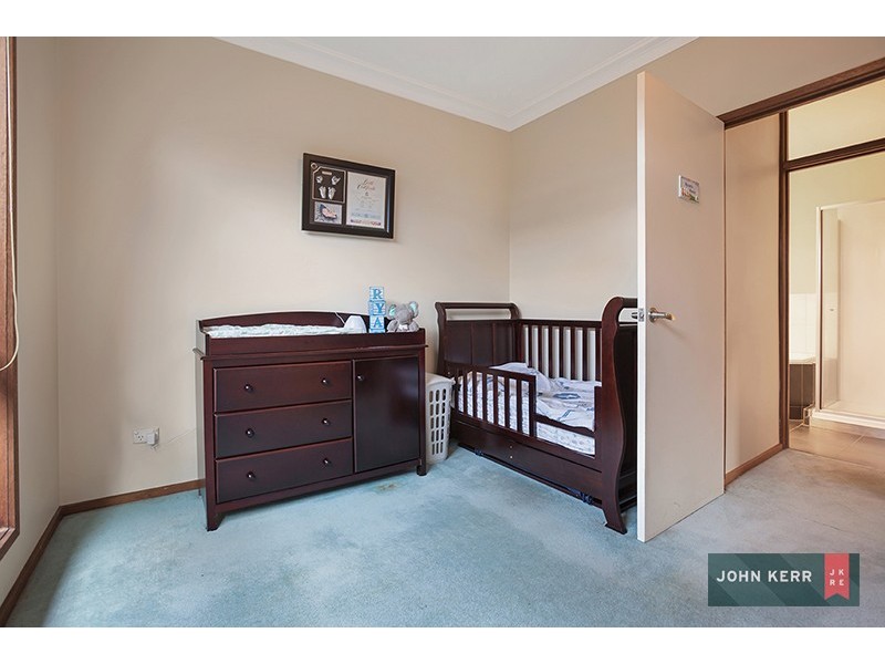 7 Phelps Court, Newborough VIC 3825