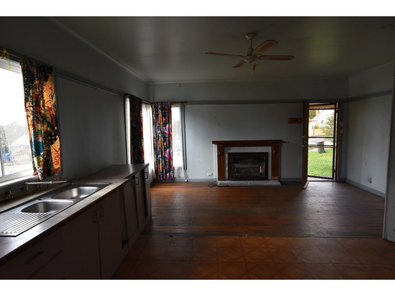 116 Fowler Street, Moe VIC 3825