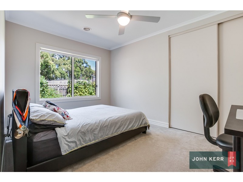 8 Norris Court, Newborough VIC 3825