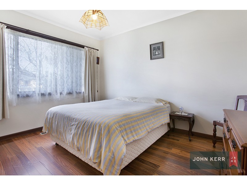 76 Hennessey Street, Moe VIC 3825