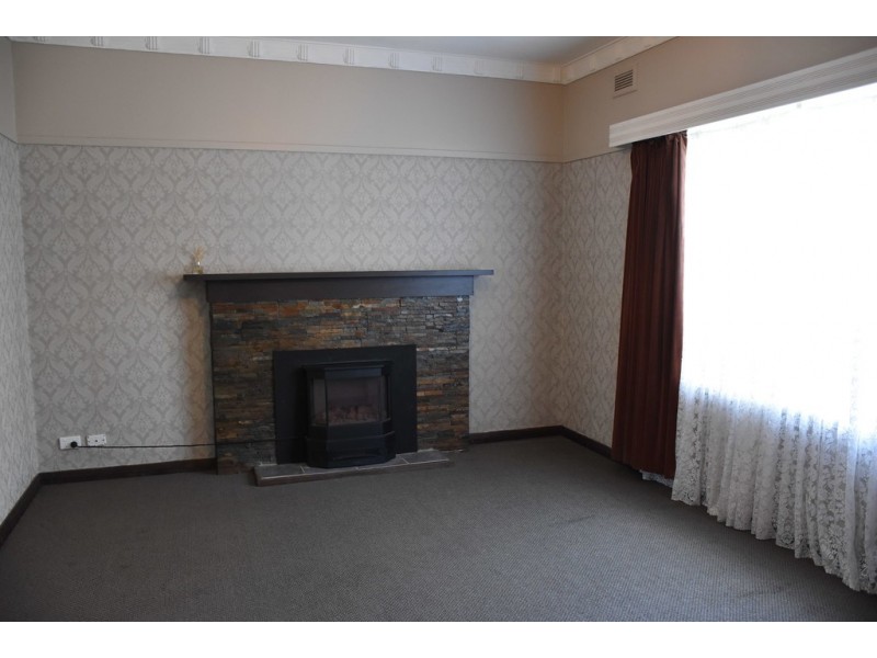 1 Bruce St, Moe VIC 3825