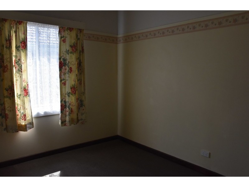 1 Bruce St, Moe VIC 3825