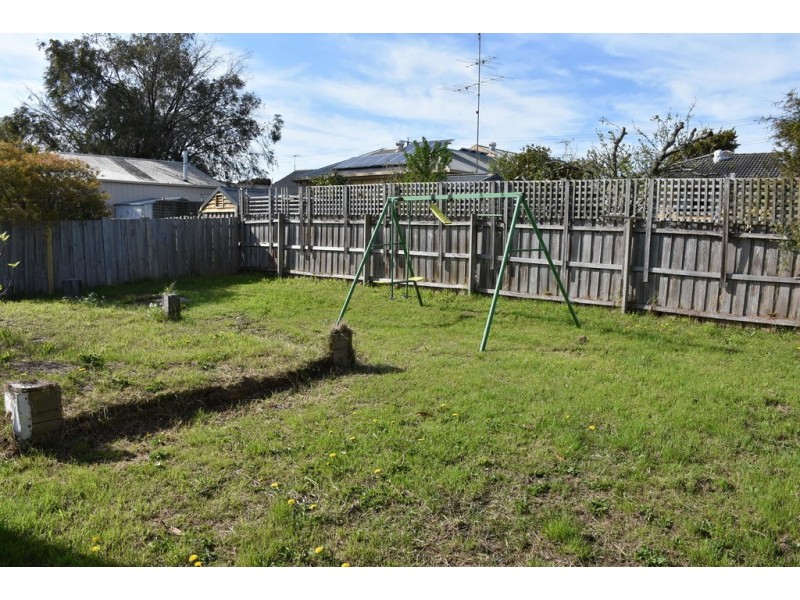 183 Service Road South, Moe VIC 3825