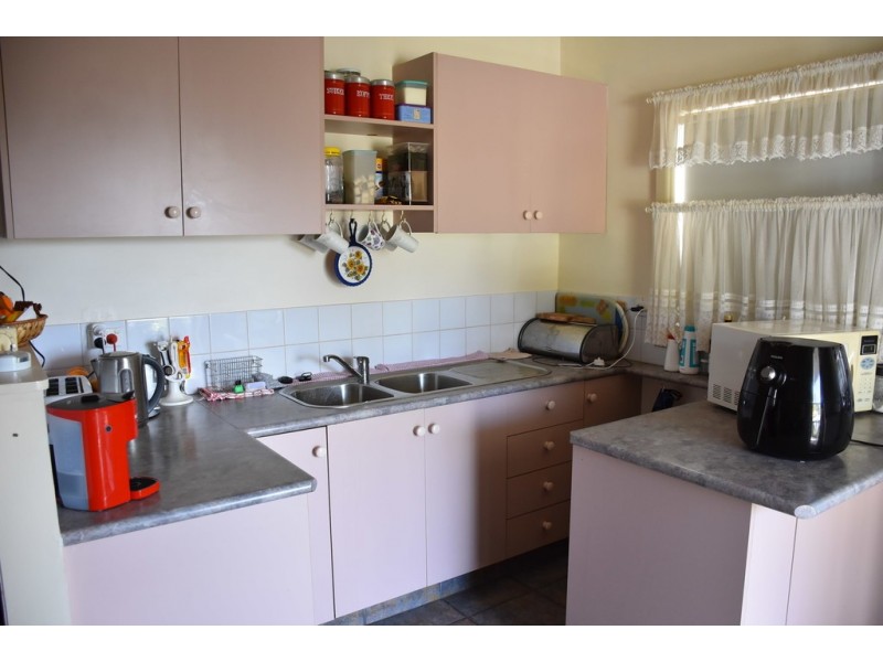 42 Hampton Street, Moe VIC 3825