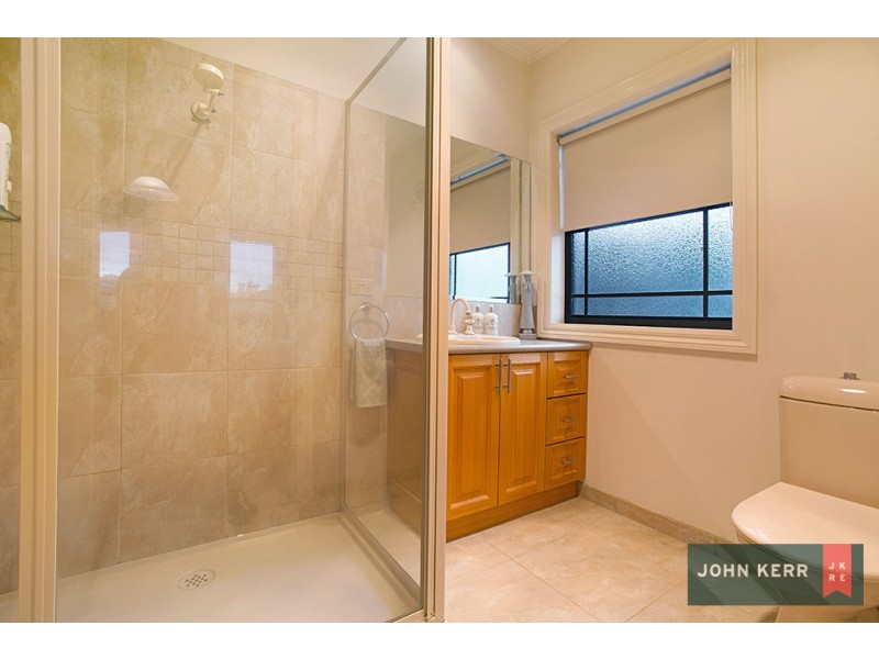 4 Falcon Court, Moe VIC 3825