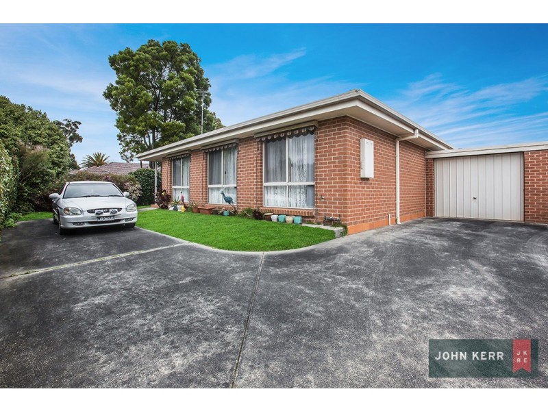 Unit 3/7 Saxtons Drive, Moe VIC 3825