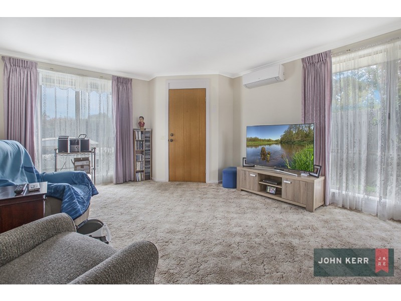 Unit 3/7 Saxtons Drive, Moe VIC 3825