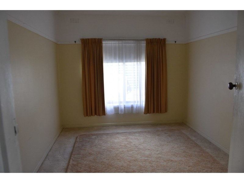 68 High Street, Moe VIC 3825