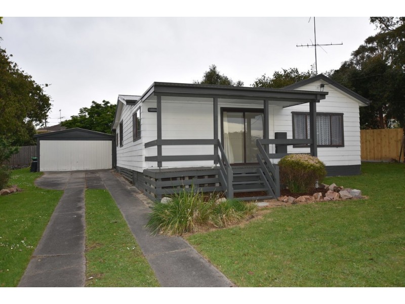 26 Murray Road, Newborough VIC 3825