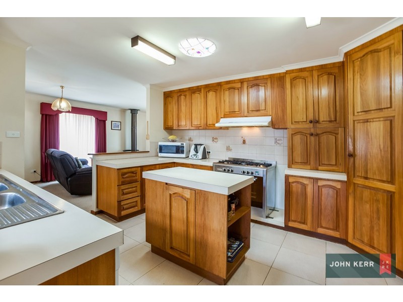 68 Coalville Road, Moe VIC 3825