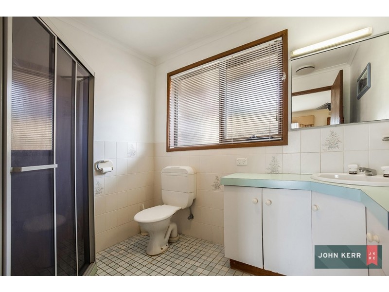 68 Coalville Road, Moe VIC 3825