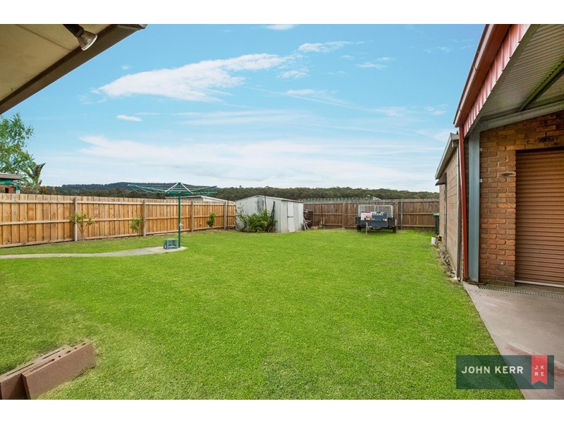 68 Coalville Road, Moe VIC 3825