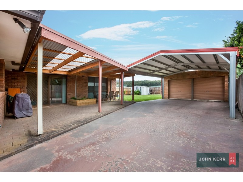 68 Coalville Road, Moe VIC 3825