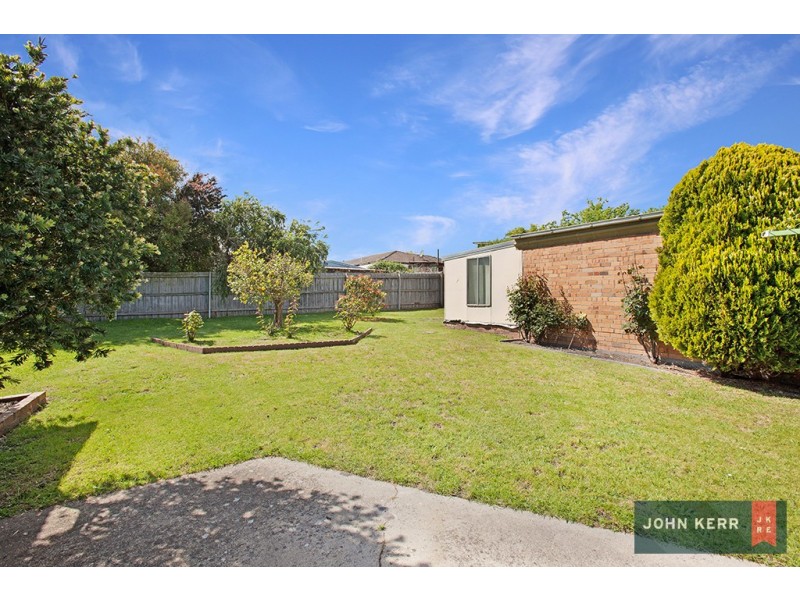 14 Durham Road, Newborough VIC 3825
