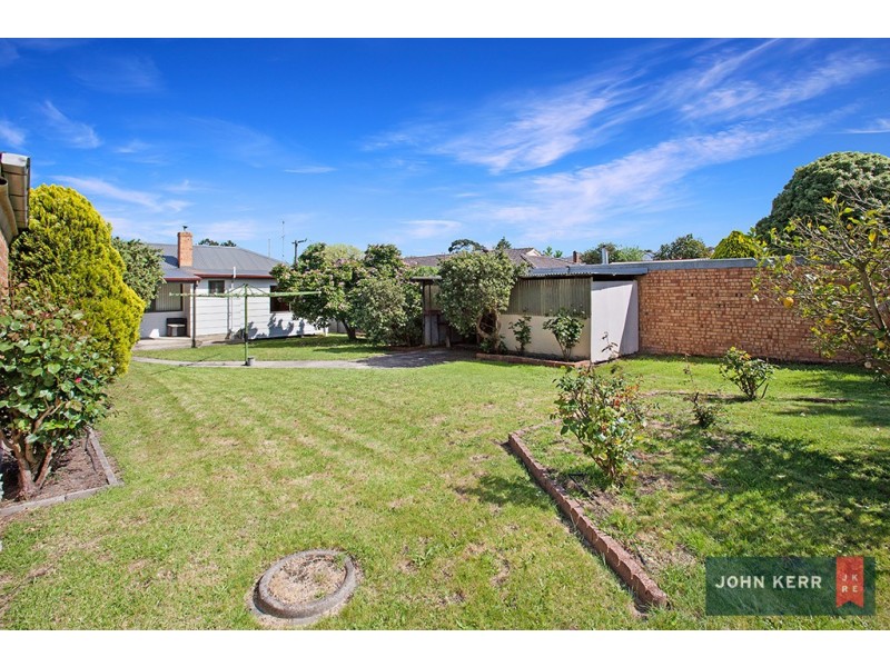 14 Durham Road, Newborough VIC 3825