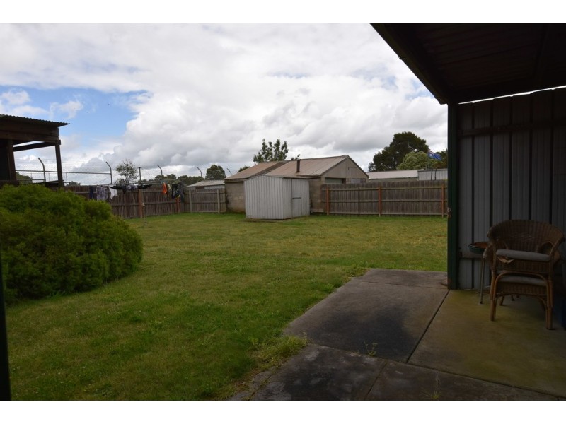 242 Old Sale Road, Newborough VIC 3825