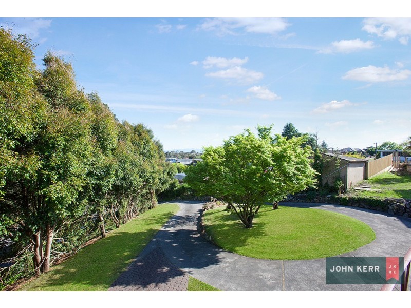 1 Haunted Hills Road, Newborough VIC 3825