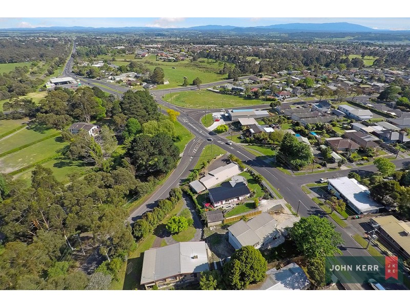 1 Haunted Hills Road, Newborough VIC 3825