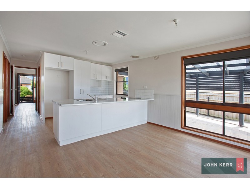 100 Torres St, Newborough VIC 3825